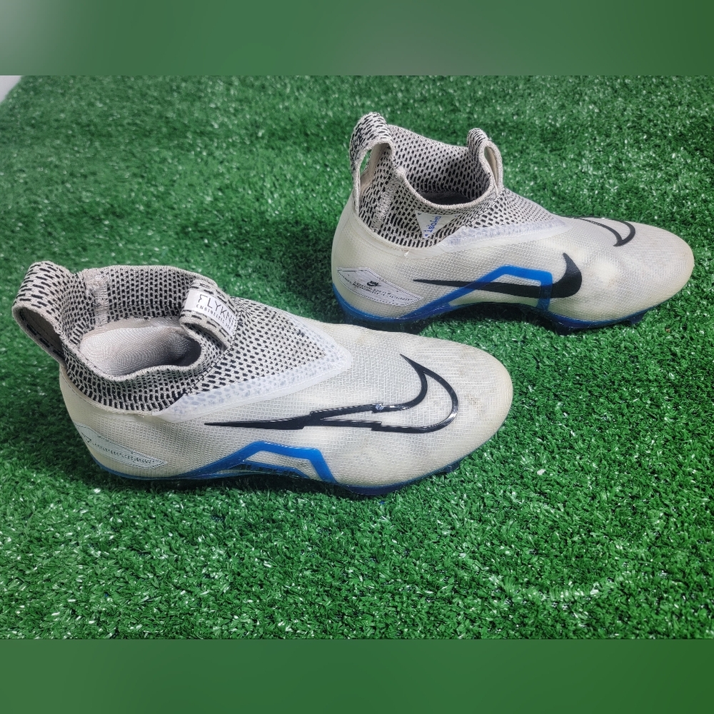 Nike Alpha Cleats